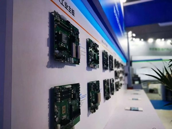 華北工控工控主板.jpg 華北工控工控主板.jpg