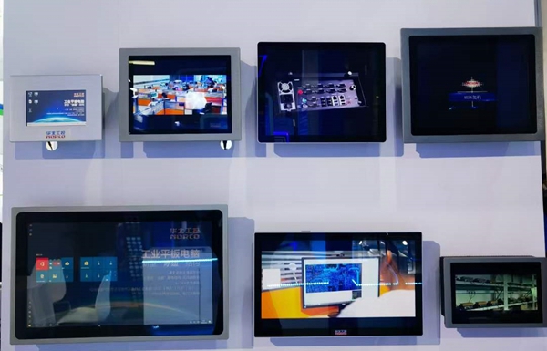 華北工控工業(yè)平板.jpg 華北工控工業(yè)平板.jpg