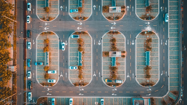 智慧停車是“智慧城市”“智能交通”等國家戰(zhàn)略的關鍵落地場景之一 智慧停車是“智慧城市”“智能交通”等國家戰(zhàn)略的關鍵落地場景之一